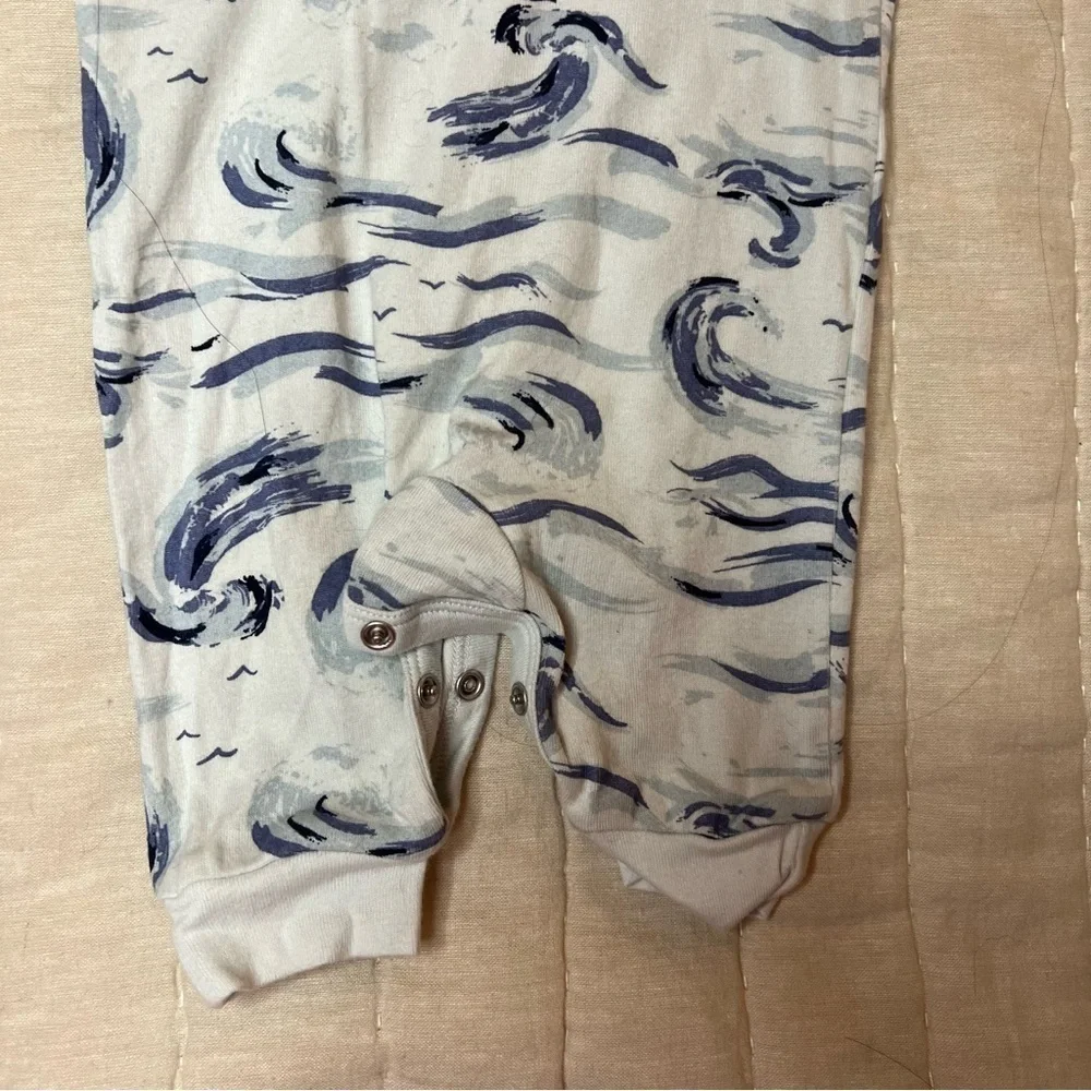 Modern Moments Infant Boys Blue Waves Snap front Knit Sleeper Pajamas 0-3 Months